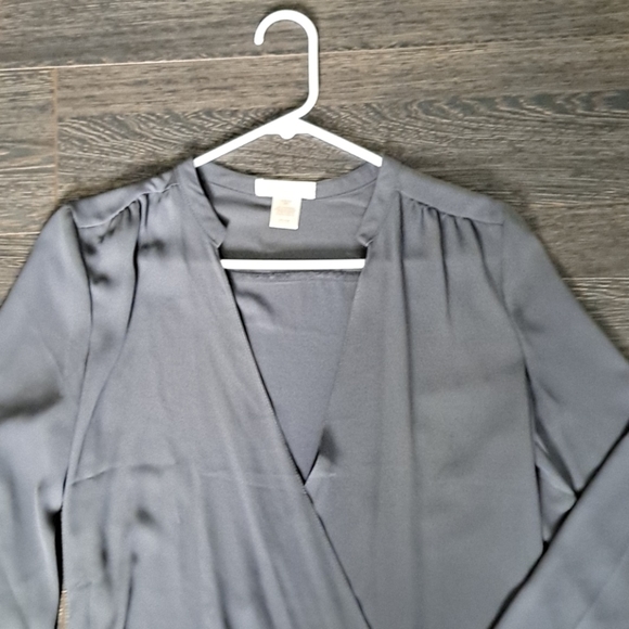 Jealous Tomato Gray Blouse - Picture 2 of 5